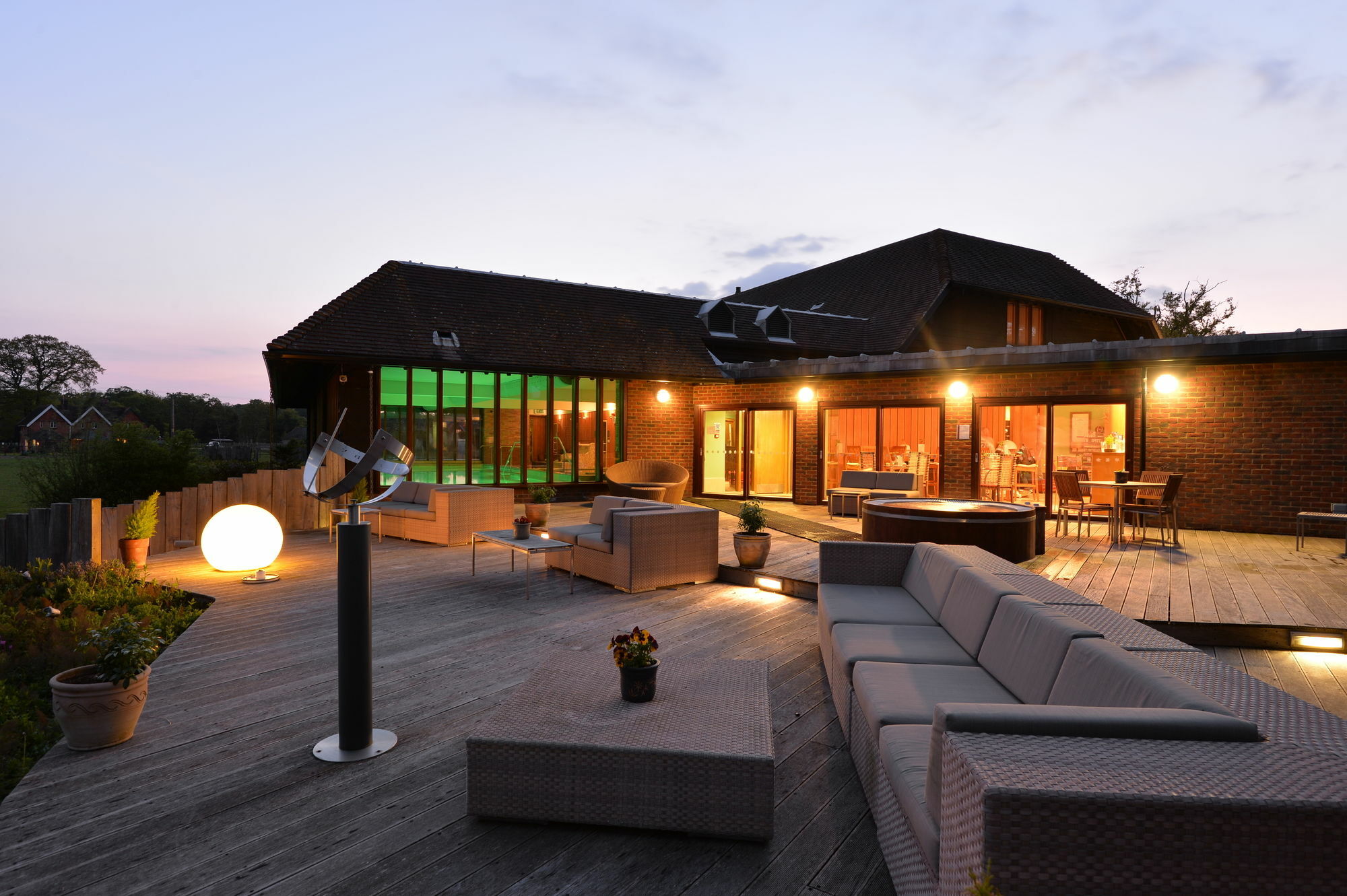 New Park Manor Hotel - A Luxury Family Hotel 브로큰허스트 외부 사진